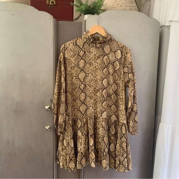 Zara Snake Print Chiffon Long Sleeve Dress - Picture 8 of 11